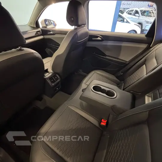 TAOS Comfortline 1.4 250 TSI Flex Aut.