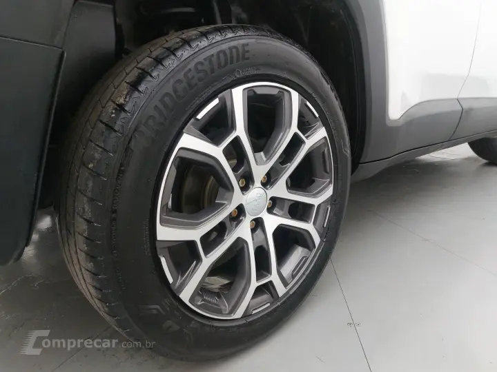 RENEGADE 1.3 T270 TURBO FLEX LONGITUDE AT6