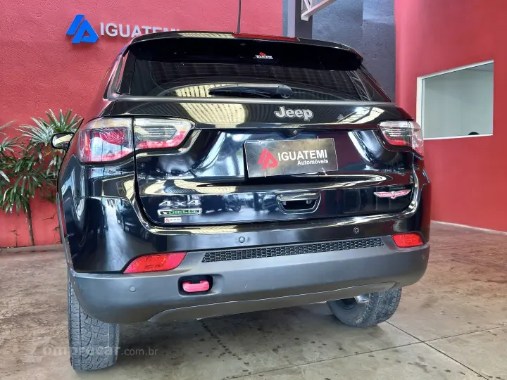 COMPASS 2.0 16V DIESEL TRAILHAWK 4X4 AUTOMÁTICO