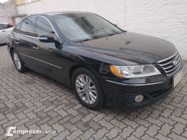 AZERA 3.0 MPFI GLS V6 24V