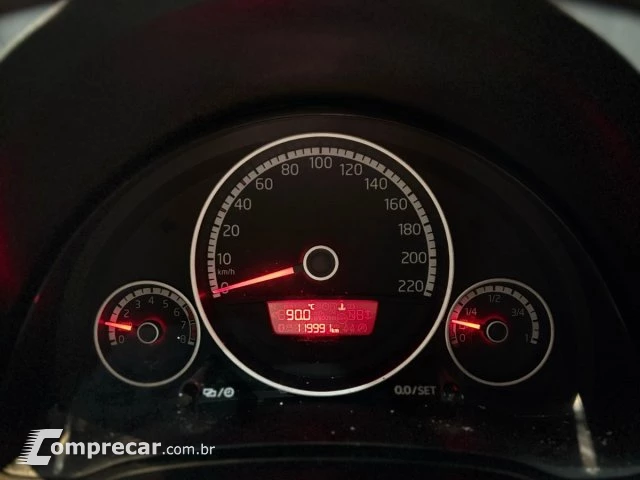 CROSS UP - 1.0 TSI 12V 4P MANUAL