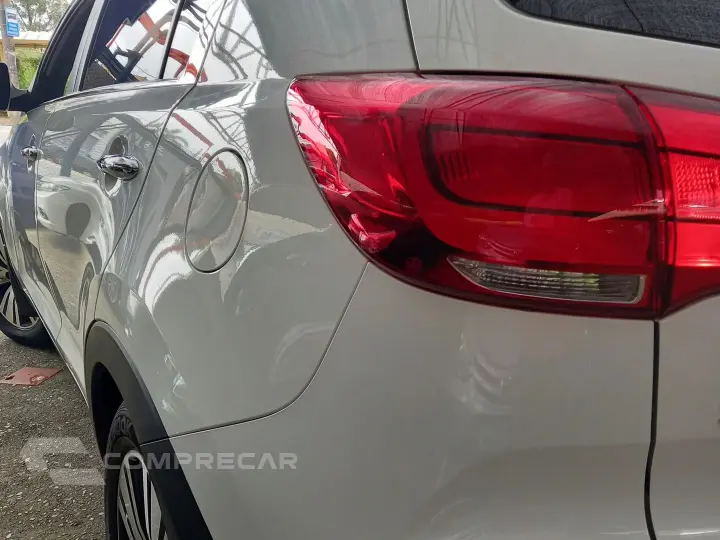 Sportage 2.0 Ex 4X2 16V Flex 4P Automático