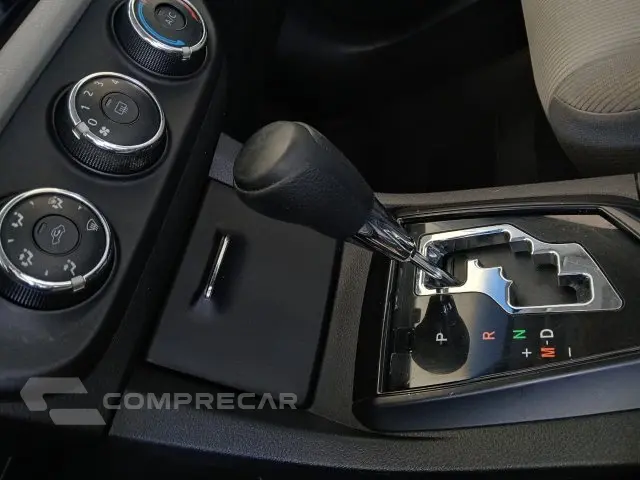 COROLLA - 1.8 GLI 16V 4P AUTOMÁTICO