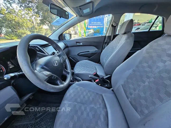 HB20S 1.6 COMFORT PLUS 16V FLEX 4P AUTOMÁTICO