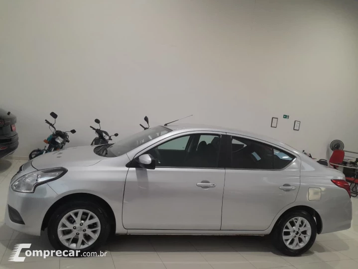 Versa Sedan 1.6 16V 4P SV FLEX XTRONIC AUTOMÁTICO CVT