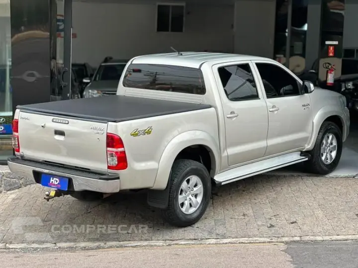 HILUX CD4X4 SRV