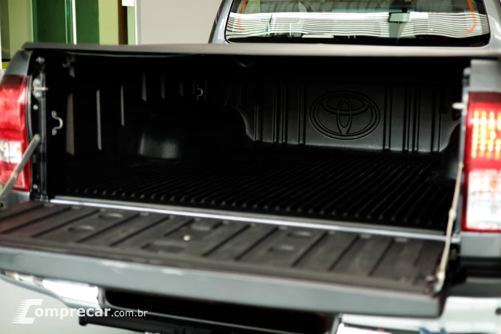 HILUX 2.8 D-4d Turbo CD SRV 4X4