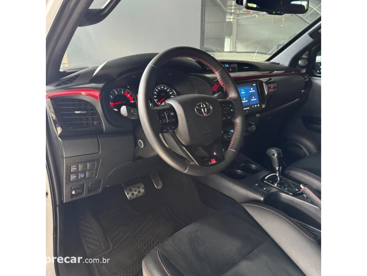 HILUX 2.8 D-4D TURBO DIESEL CD GR-S 4X4 AUTOMÁTICO