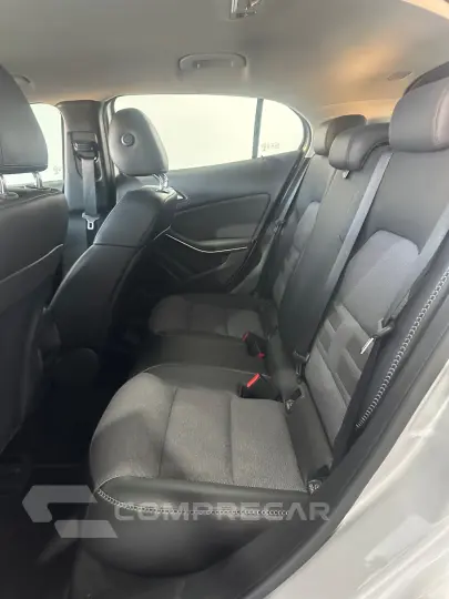 GLA 200 Style 1.6 TB 16V/Flex Aut.