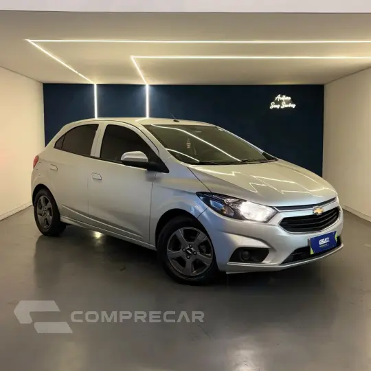 ONIX HATCH LT 1.0 8V FlexPower 5p Mec.