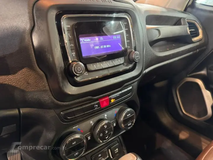 Renegade Sport 1.8 4x2 Flex 16V Aut.