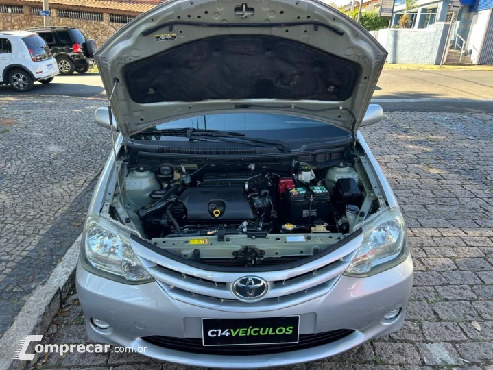 ETIOS XS Sedan1.5 Flex 16V 4p Mec.