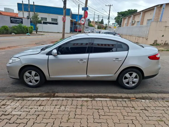 Fluence 2.0 Dynamique 16V Flex 4P Automático