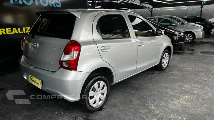 Etios Hatch 1.3 16V 4P FLEX X