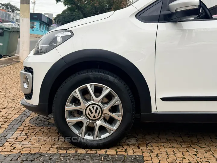 CROSS UP 1.0 TSI 12V