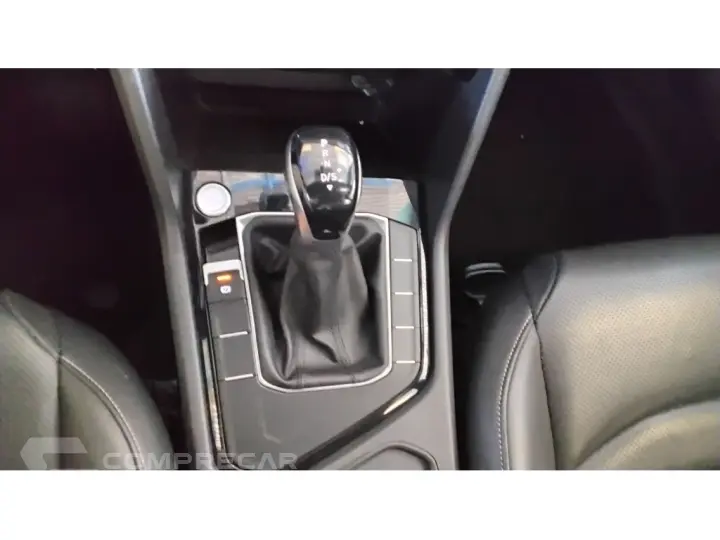 TAOS 1.4 250 TSI TOTAL FLEX HIGHLINE AUTOMÁTICO