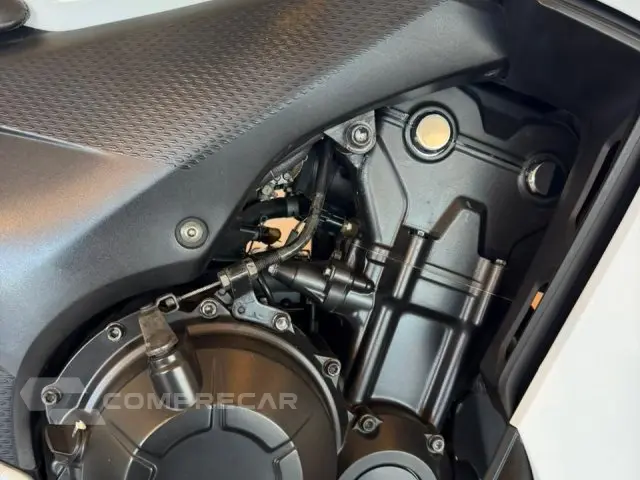 CBR 500R - Esportiva