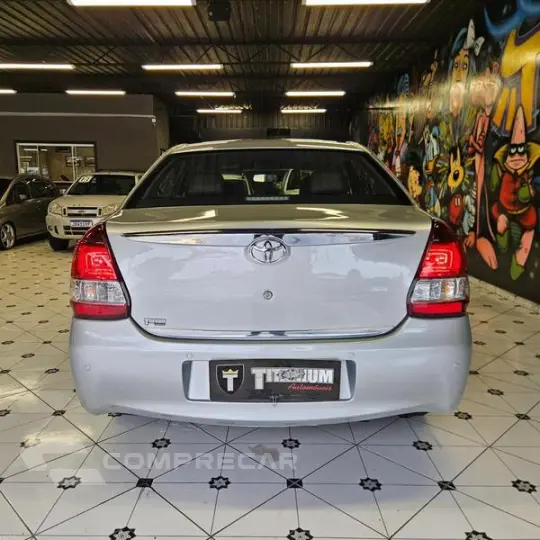 ETIOS PLATINUM SEDAN 1.5 FLEX MANUAL