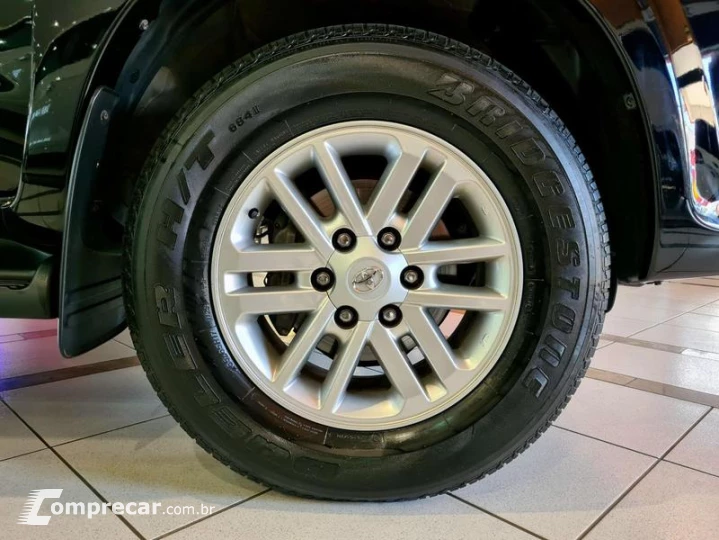 HILUX SW4 SR 4X2 2.7 AUT