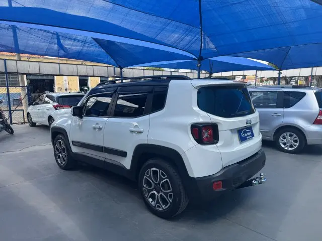 RENEGADE - 1.8 16V LONGITUDE 4P AUTOMÁTICO