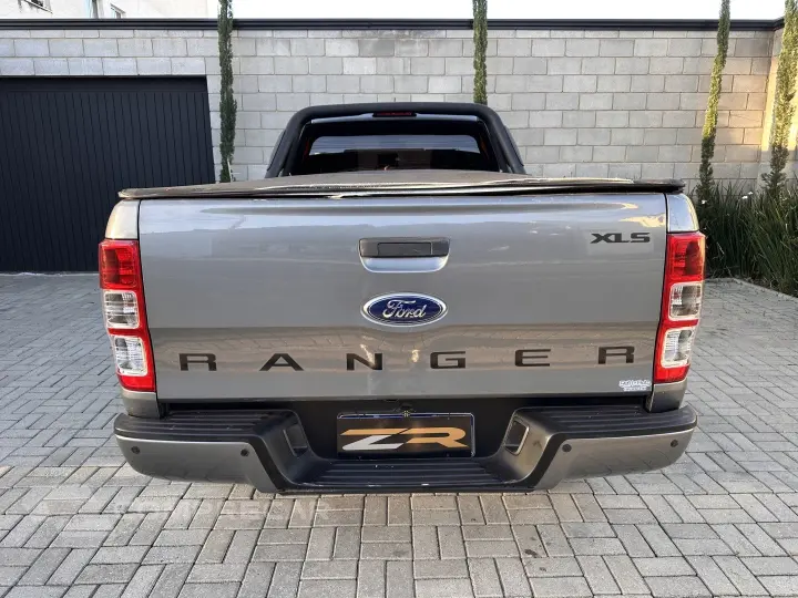 RANGER 2.5 XLS 4X2 CS 16V FLEX 2P MANUAL