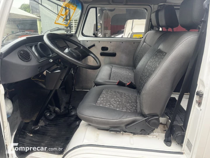 Kombi 1.4 FLEX STD 9 LUGARES