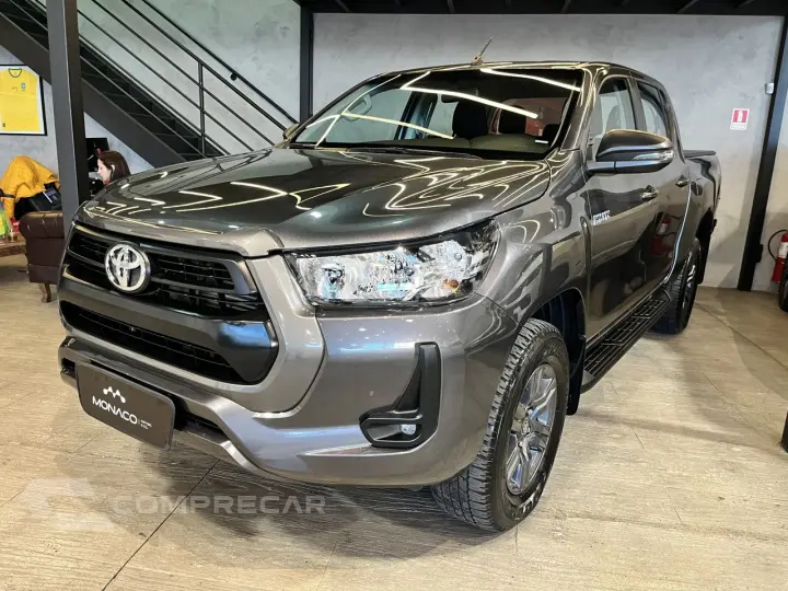 Hilux Caminhonete 2.8 16V 4P SR 4X4 DIESEL CABINE DUPLA AUTO