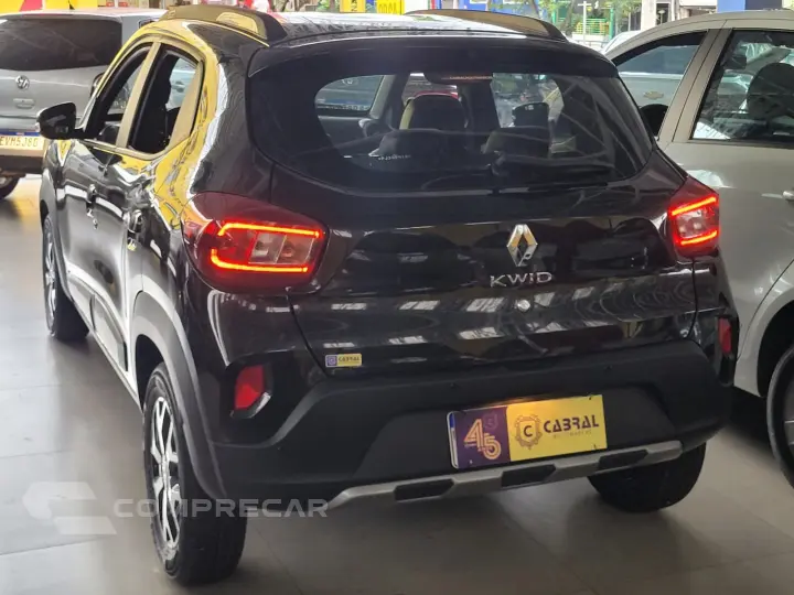 Kwid KWID OUTSIDER 1.0 Flex 12V 5p Mec.