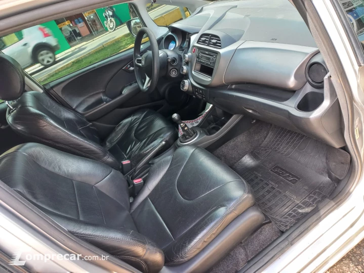 FIT 1.4 LX 8V