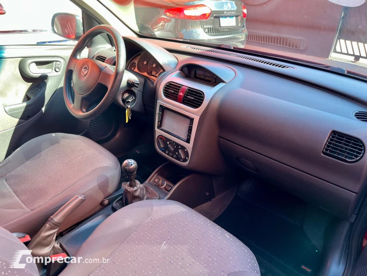 CORSA 1.4 MPFI Premium 8V