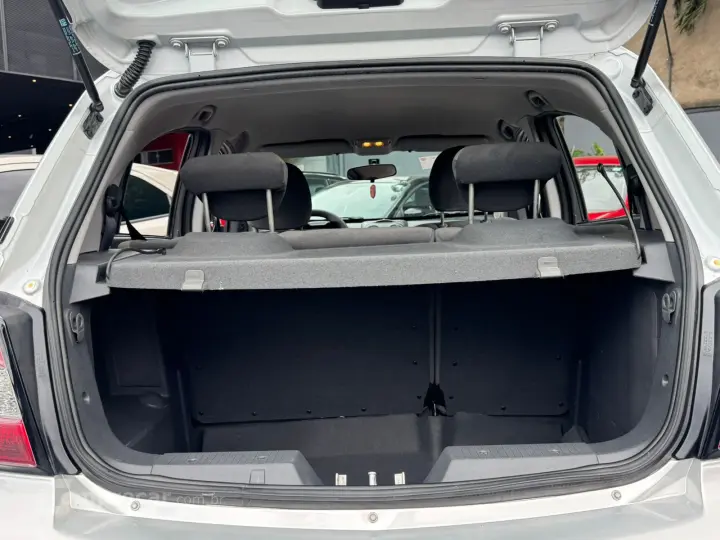 AGILE 1.4 MPFI LTZ 8V