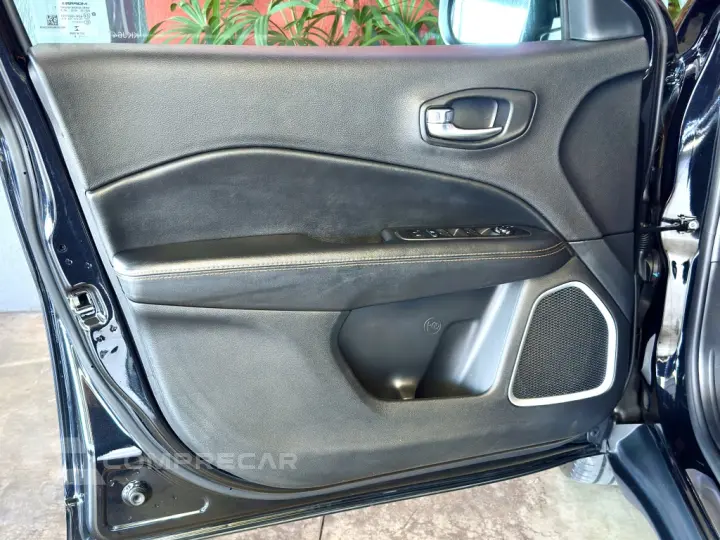 COMPASS 2.0 16V DIESEL LIMITED 4X4 AUTOMÁTICO