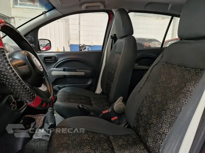 UNO 1.0 EVO VIVACE 8V FLEX 4P MANUAL