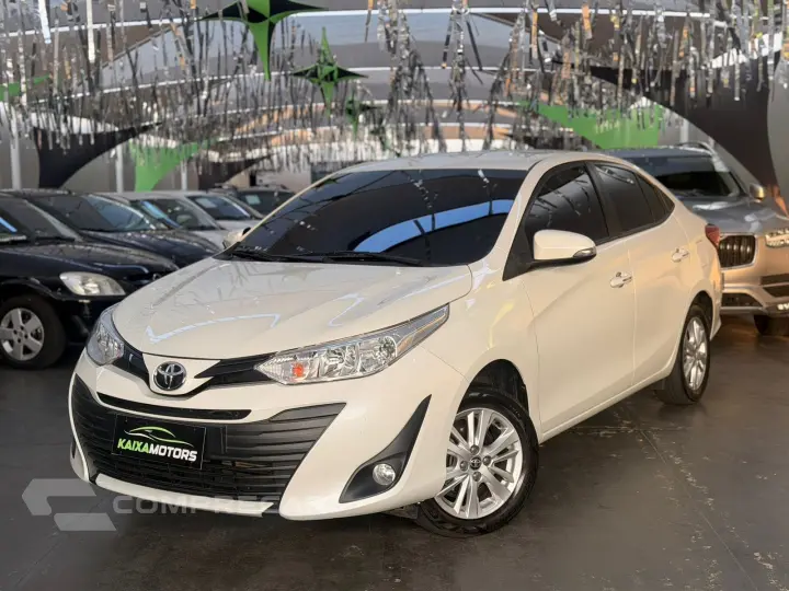 YARIS 1.5 16V Sedan XL