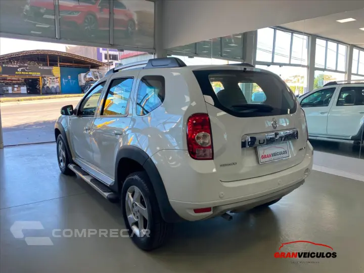 DUSTER 2.0 DYNAMIQUE 4X2 16V FLEX 4P AUTOMÁTICO