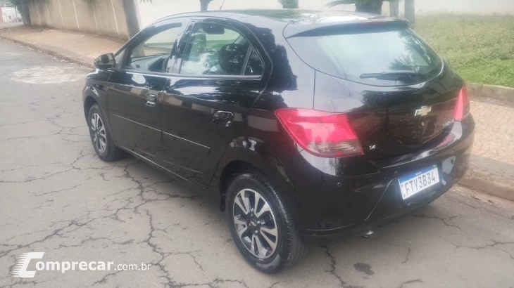 ONIX 1.4 MPFI LTZ 8V