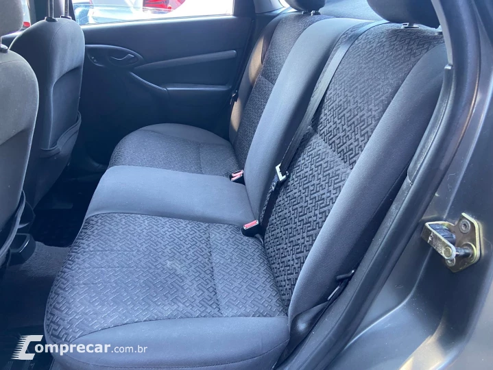 FOCUS 1.6 8V