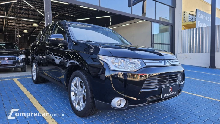 OUTLANDER 2.0 16V 160cv Aut.