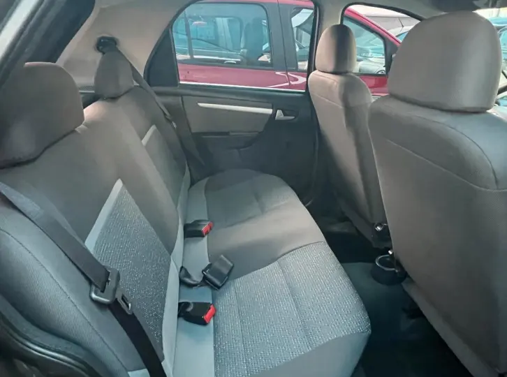 CELTA 1.0 MPFI LT 8V
