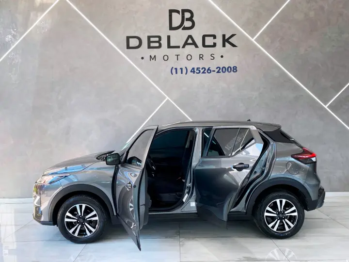 KICKS Active 1.6 16V Flex Aut.