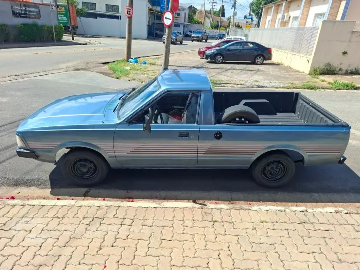 Pampa 1.6 L Cs 8V Gasolina 2P Manual