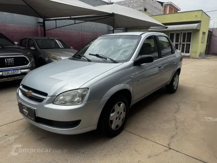 Classic Sedan 1.0 4P VHCE FLEX LS