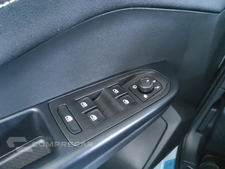 TAOS 1.4  250 TSI TOTAL FLEX HIGHLINE AUTOMÁTICO