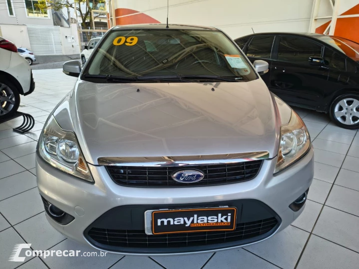 Focus Sedan 2.0 16V 4P GLX AUTOMÁTICO