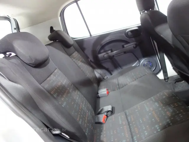 UNO - 1.0 EVO VIVACE 8V 4P MANUAL