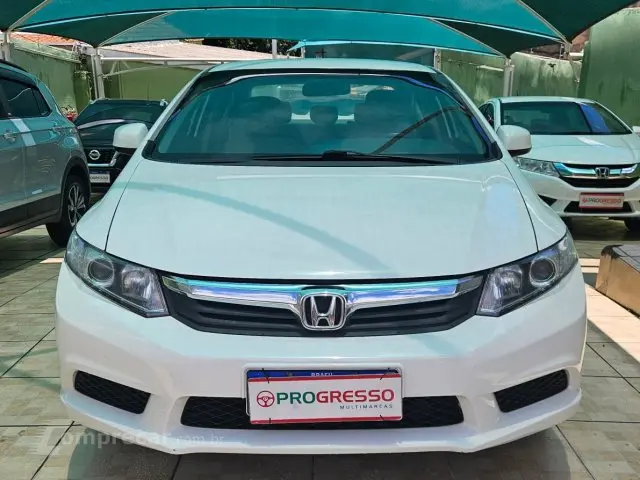CIVIC - 1.8 LXS 16V 4P AUTOMÁTICO