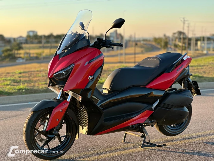 XMAX 250