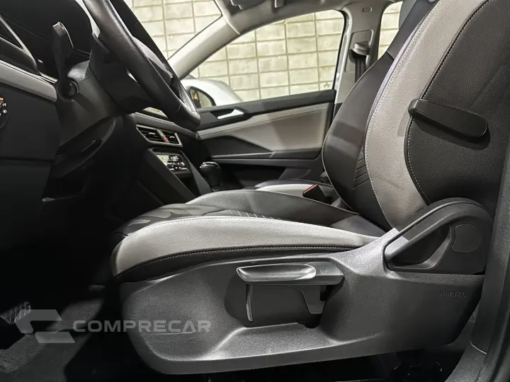 TAOS 1.4 250 TSI TOTAL FLEX COMFORTLINE AUTOMÁTICO