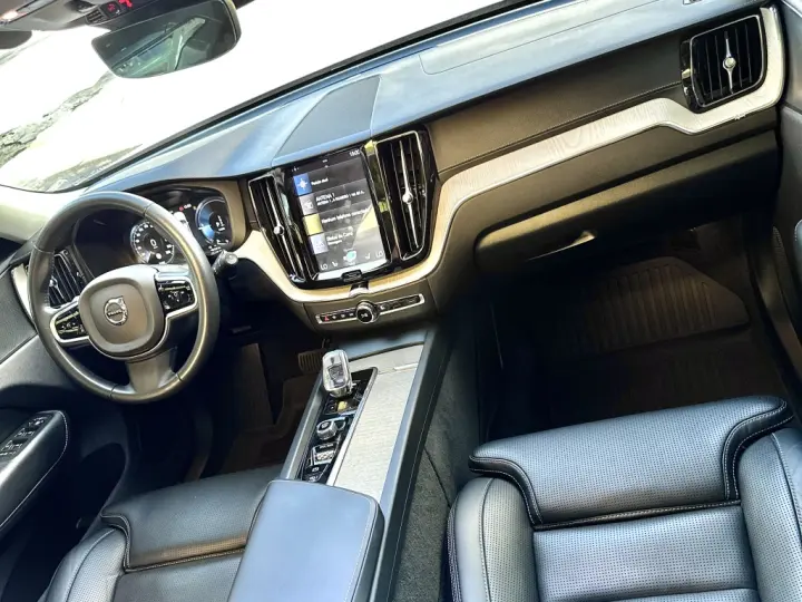 XC60 2.0 T8 HYBRID INSCRIPTION AWD GEARTRONIC