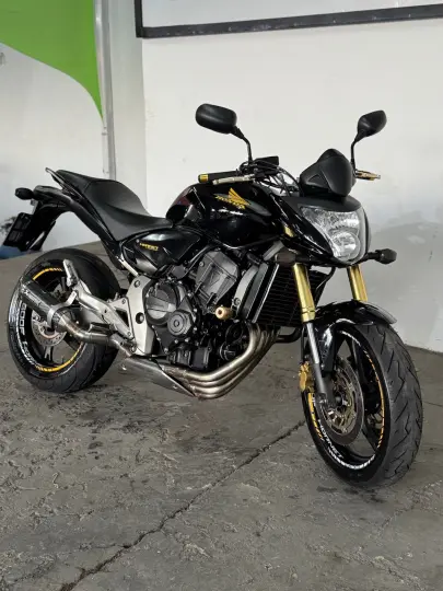 CB 600F HORNET